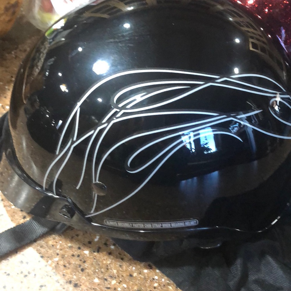 Women’s Harley Davidson helmet